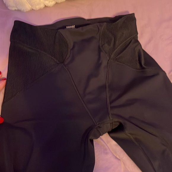 Savage X Fenty
Black High-Waisted Leggings - Picture 4 of 5